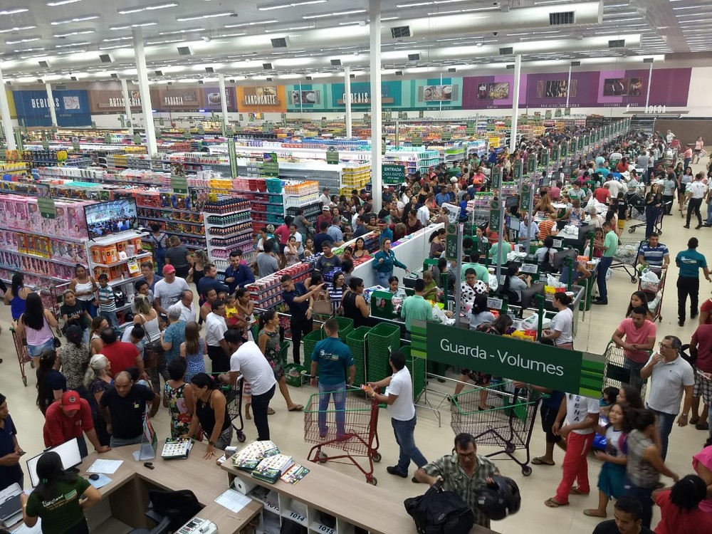 350 novas vagas de emprego foram geradas com inauguração de supermercado