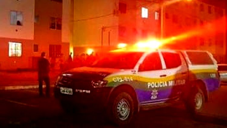 Homem é preso após dar bebida para amigo de 17 anos e tentar estuprá-lo Homem é preso após dar bebida para amigo de 17 anos e tentar estuprá-lo