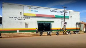 Mulher é presa no Detran com moto roubada que comprou pelo Facebook Mulher é presa no Detran com moto roubada que comprou pelo Facebook