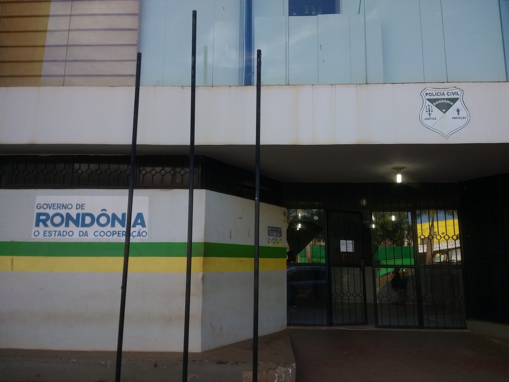 Homem é preso após estuprar duas meninas em banheiro de lava-jato, em RO Homem é preso após estuprar duas meninas em banheiro de lava-jato, em RO