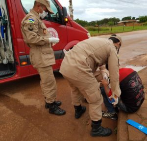 Briga entre amigos quase acaba em morte em Candeias do Jamari Briga entre amigos quase acaba em morte em Candeias do Jamari