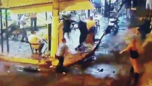 Policial militar é hospitalizado ao ser agredido por grupo de pessoas em bar Policial militar é hospitalizado ao ser agredido por grupo de pessoas em bar