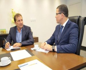 Vaza conversa em grupo de apoiadores de Hildon para “bater” no Governador Vaza conversa em grupo de apoiadores de Hildon para “bater” no Governador