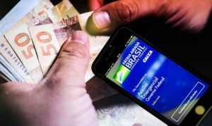 Diário Oficial publica lei que regulamenta poupança social digital Diário Oficial publica lei que regulamenta poupança social digital