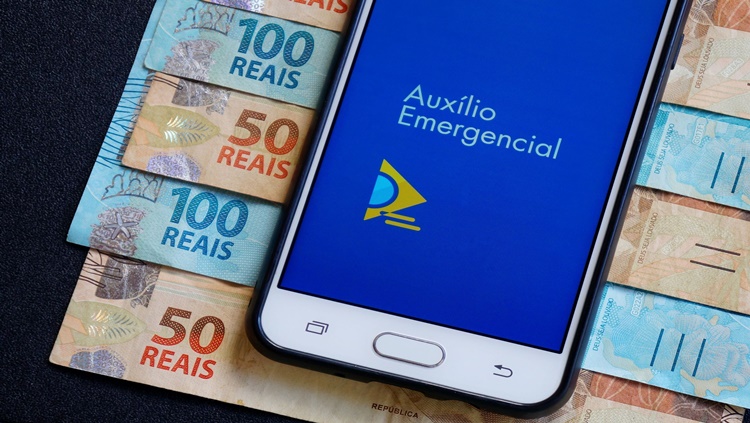 Auxílio emergencial é creditado para nascidos em dezembro Auxílio emergencial é creditado para nascidos em dezembro