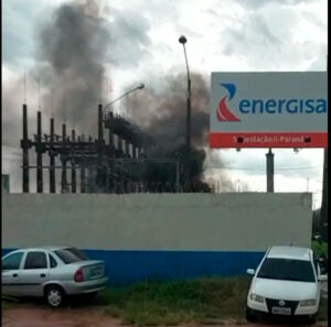 Incêndio atinge subestação da Energisa; veja vídeo Incêndio atinge subestação da Energisa; veja vídeo