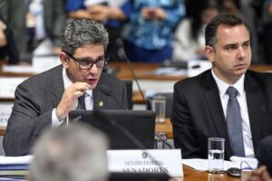 ‘Não temos condições de escolher candidato de oposição a Bolsonaro’, ‘Não temos condições de escolher candidato de oposição a Bolsonaro’,