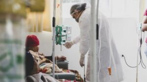 Pandemia é uma catástrofe para a luta contra o câncer, afirma OMS Pandemia é uma catástrofe para a luta contra o câncer, afirma OMS