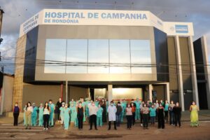 Fila de espera por UTI reduz com transferências, mas ainda tem 44 pacientes Fila de espera por UTI reduz com transferências, mas ainda tem 44 pacientes