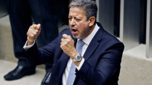 Lira defende ‘reforma tributária possível’ e destravar pauta econômica Lira defende ‘reforma tributária possível’ e destravar pauta econômica