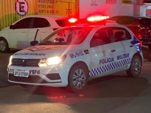 Policiais recuperam moto momentos após roubo no Bairro Cascalheira Policiais recuperam moto momentos após roubo no Bairro Cascalheira