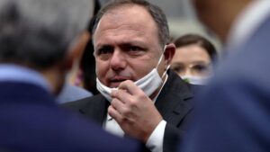 Pazuello adiar ida à CPI ‘foi a pior das estratégias’, diz Randolfe Rodrigues Pazuello adiar ida à CPI ‘foi a pior das estratégias’, diz Randolfe Rodrigues