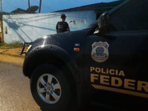 Polícia Federal deflagra operação contra furtos em agências do Correios Polícia Federal deflagra operação contra furtos em agências do Correios