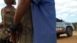 Durante roubo de caminhonete homem é sequestrado na capital Durante roubo de caminhonete homem é sequestrado na capital