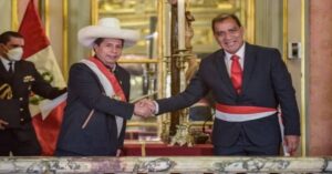 Ministro peruano do Interior renuncia após polêmica festa em casa Ministro peruano do Interior renuncia após polêmica festa em casa