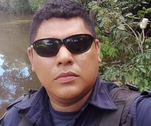 Sargento ensinava namorada a atirar quando foi baleado em RO Sargento ensinava namorada a atirar quando foi baleado em RO