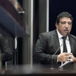 Bolsonaristas sugerem abandonar Magno Malta para apoiar Evair de Melo para o Senado no ES